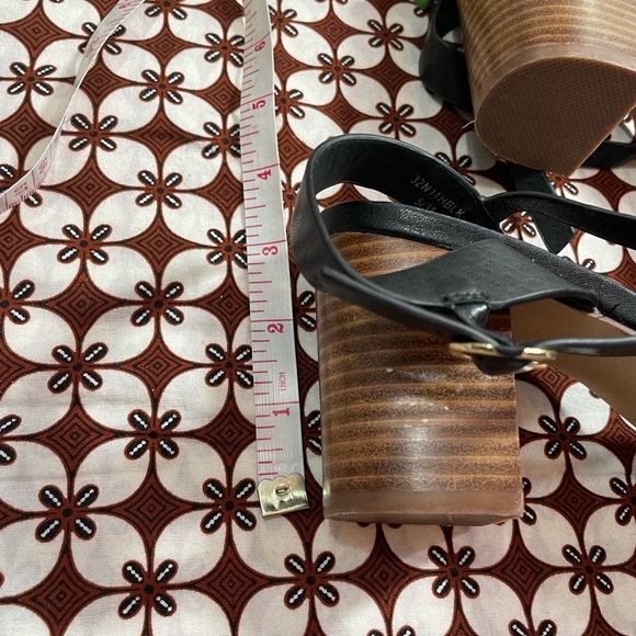 Leather Block heel shoes - Picture 7 of 12